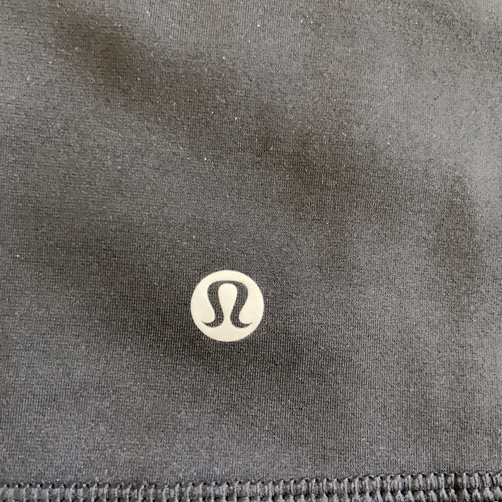 Lululemon workout tank - Picture 7 of 7